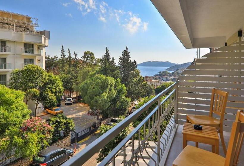 חדר סטנדרט נוף לים עם מרפסת, Lora Kaş