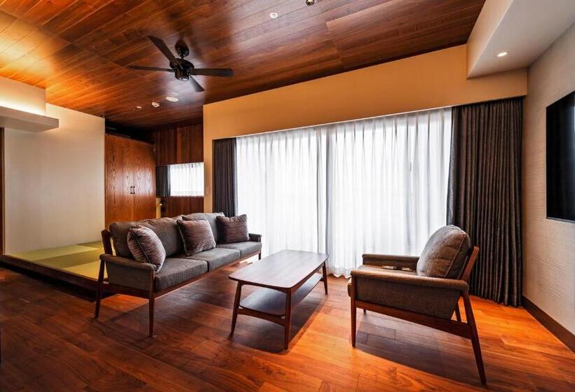 带城市景观的套间, Prostyle Terrace Naha