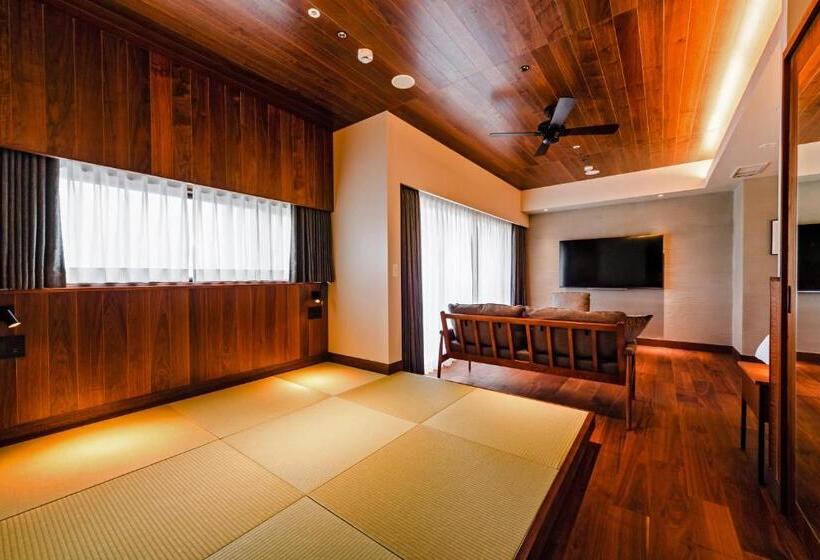 带城市景观的套间, Prostyle Terrace Naha