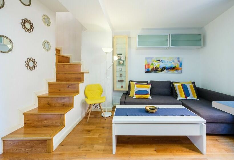 复式房间, Toledo Ap