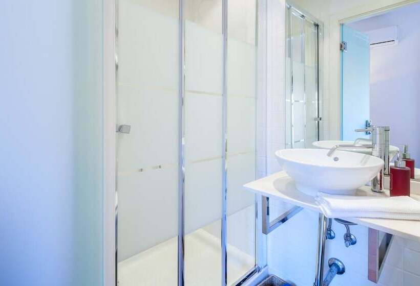 复式房间, Toledo Ap