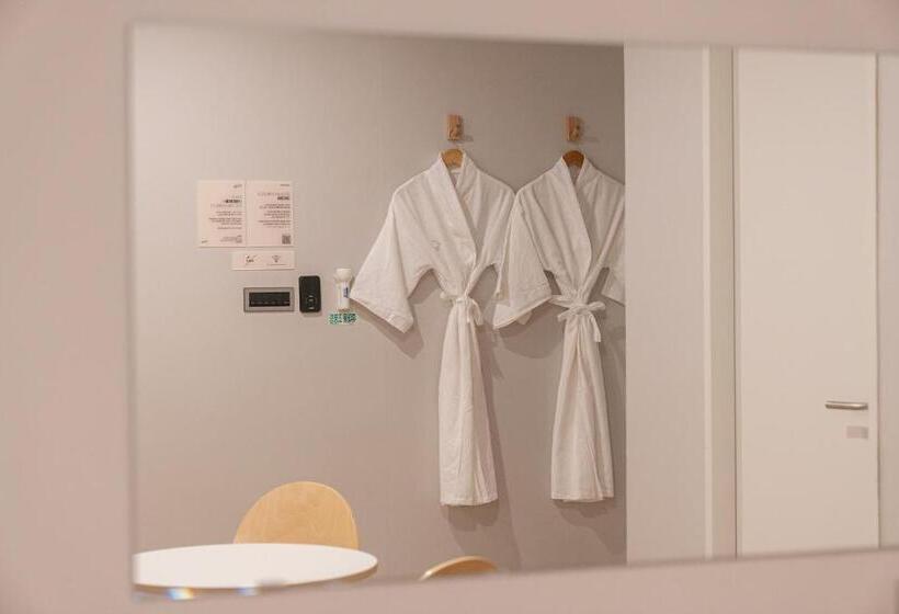 اتاق استاندارد, Cheonan Aank Hotel Seongjeong