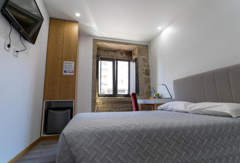 غرفة قياسية, Alojamento Girassol   Guest House   Quarto Com Casa De Banho Privativa