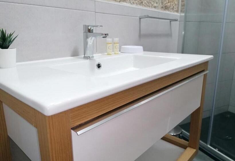 스탠다드 룸, Alojamento Girassol   Guest House   Quarto Com Casa De Banho Privativa