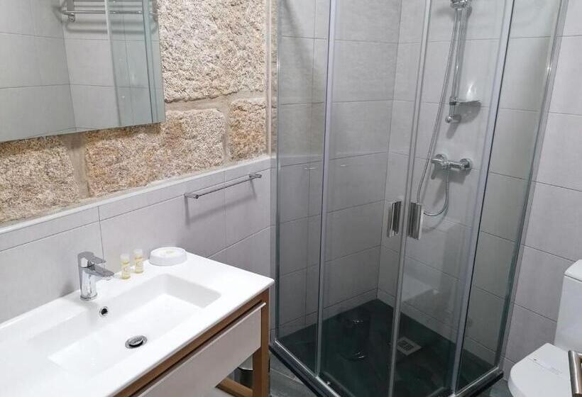 غرفة قياسية, Alojamento Girassol   Guest House   Quarto Com Casa De Banho Privativa