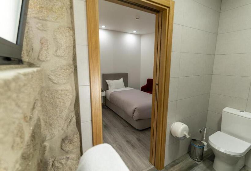 스탠다드 싱글 룸, Alojamento Girassol   Guest House   Quarto Com Casa De Banho Privativa