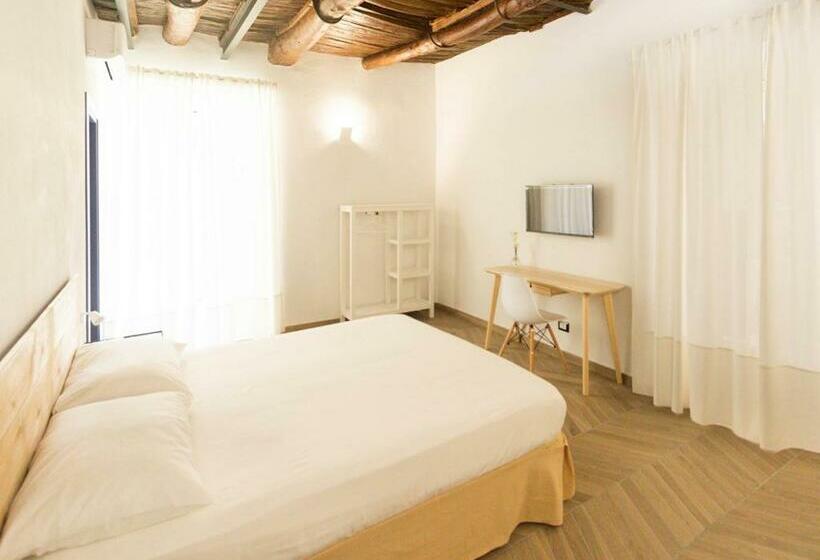 اتاق استاندارد, A' Marunnella