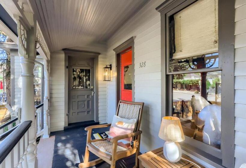 منزل 3 غرف نوم, A Lodge Lyons