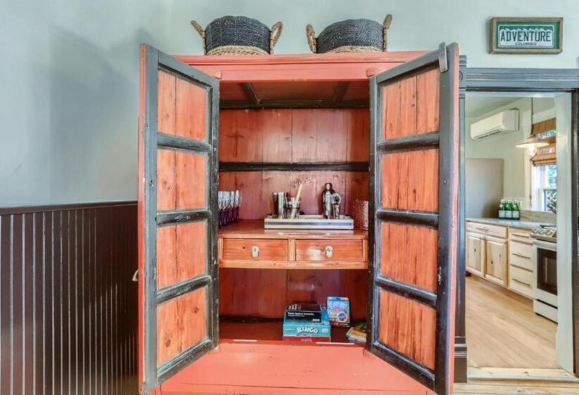 منزل 3 غرف نوم, A Lodge Lyons