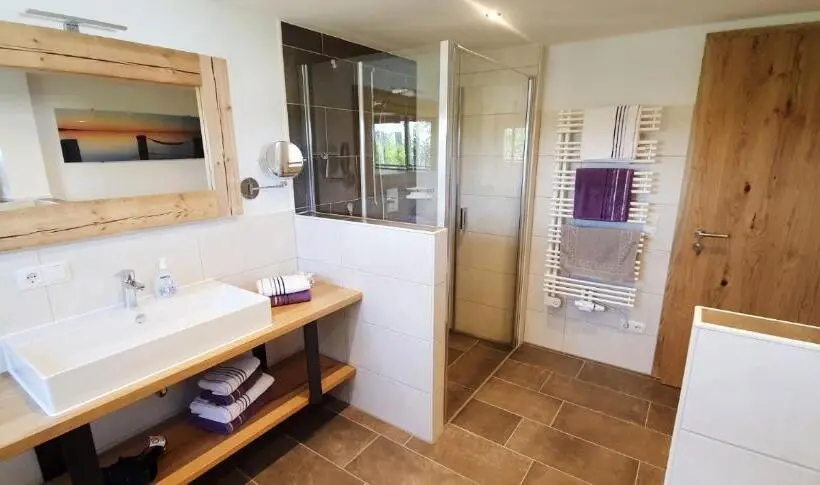 Apartamento 2 Quartos, Beim Lenglacher