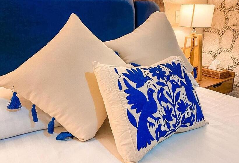 غرفة سوبيريور ثلاثية, Boutique Santo Cuervo