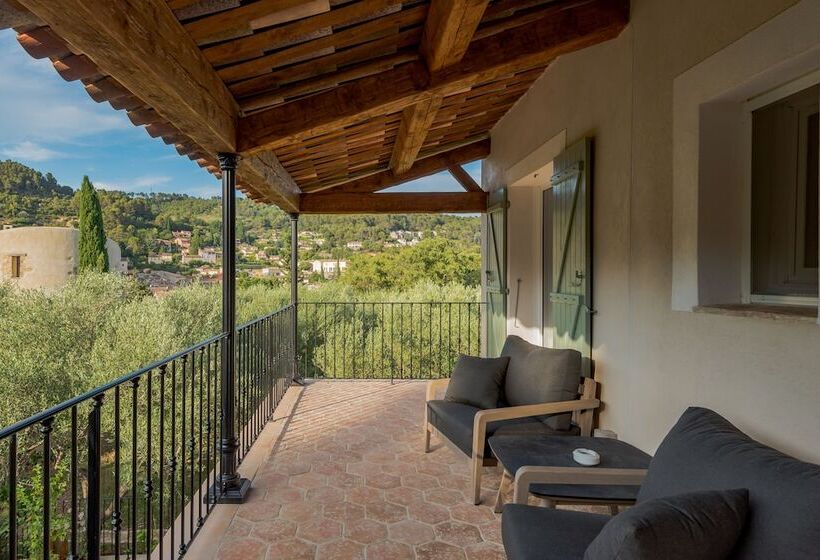 חדר דלוקס, Lou Calen