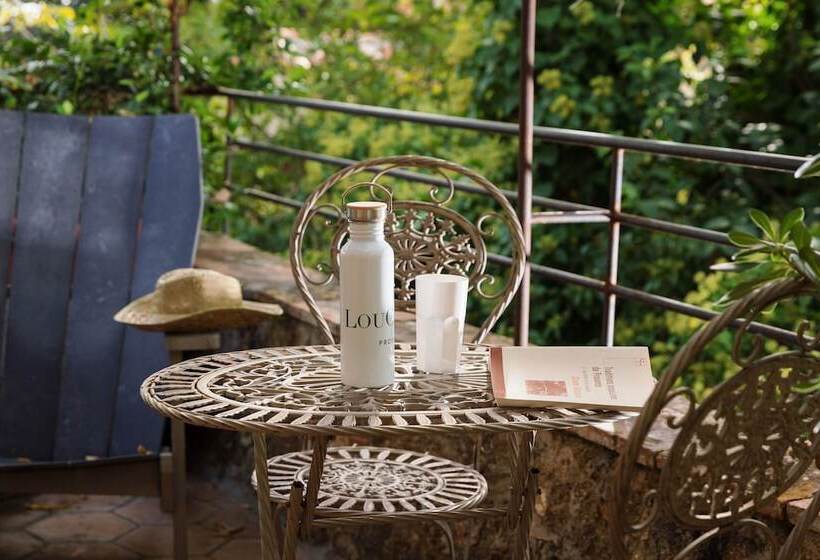 חדר סטנדרט, Lou Calen