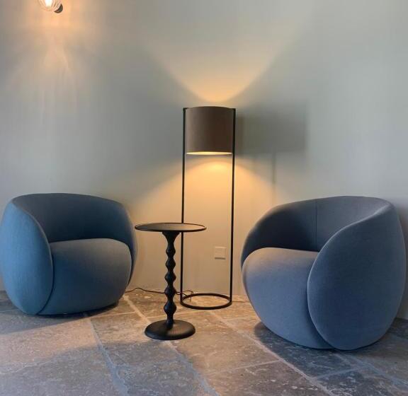 סוויטת סופריור, Lou Calen