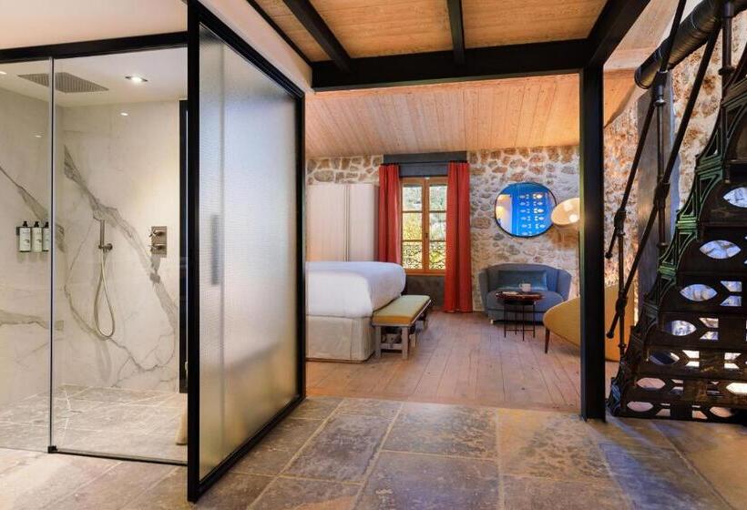 חדר דלוקס, Lou Calen