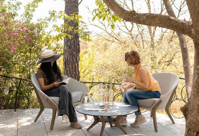 חדר סטנדרט, מיטת קינג, מותאם לאדם עם מוגבלויות, Lou Calen