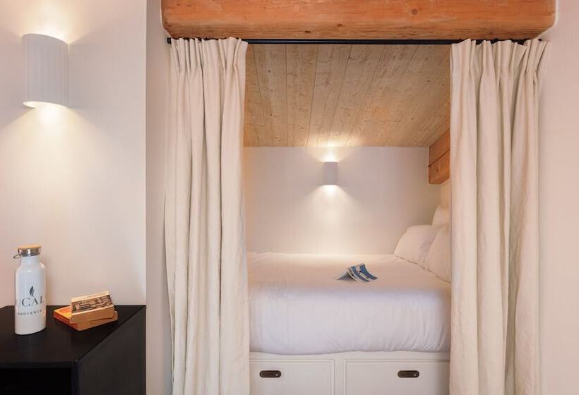 חדר דלוקס, Lou Calen