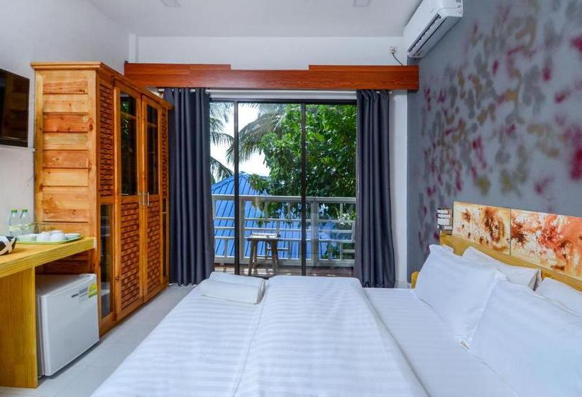 Premium Room Side Sea View, Paradise Retreat, Maafushi