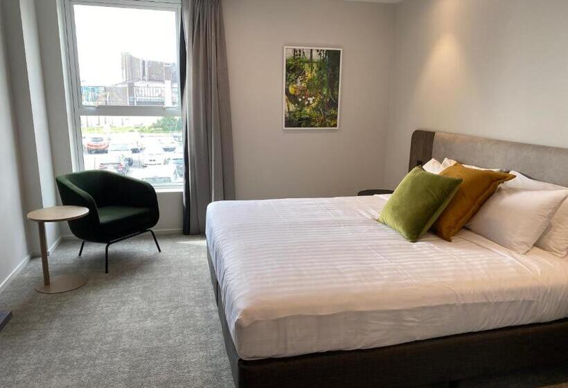 חדר סטנדרט עם מיטת קינג, Wyndham Garden Christchurch Kilmore Street