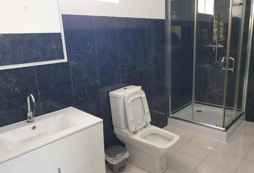 اتاق استاندارد, Cactus Guest House