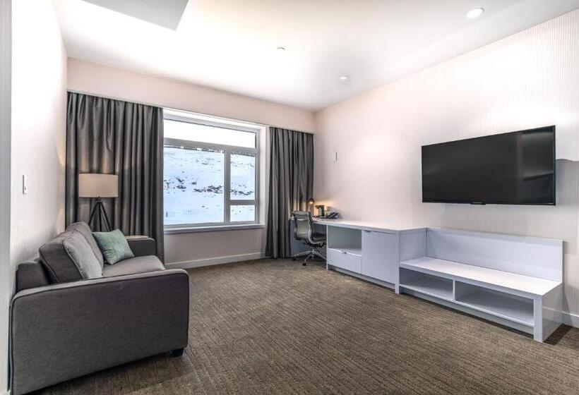 غرفة ديلوكس سرير كينج, Aqsarniit Hotel And Conference Centre