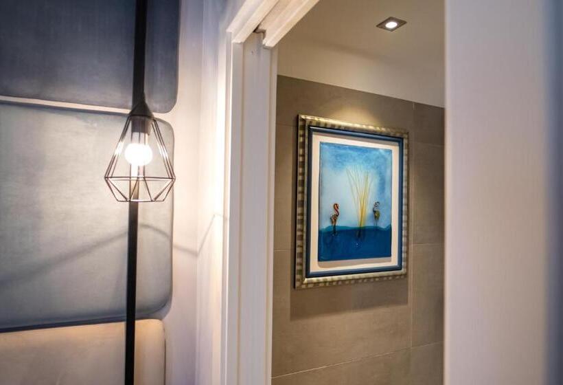 جناح سرير ملكى, Best Western Plus Sabaudia