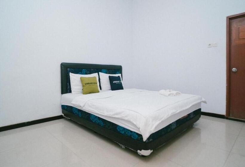经济房, Urbanview Hotel Griya Surya Malang By Reddoorz