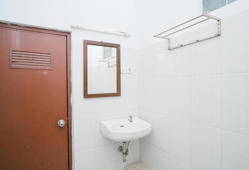ファミリールーム, Urbanview Hotel Griya Surya Malang By Reddoorz