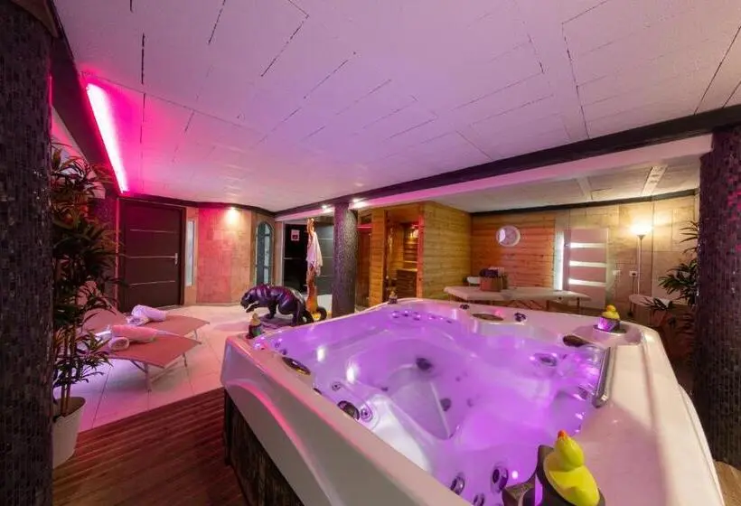 デラックスルーム, Le Domaine Du Verger, Chambres Et Spa Privé