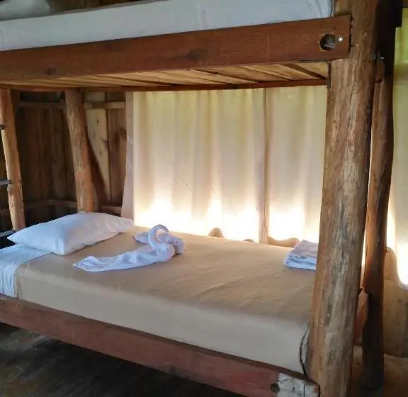 デラックスバンガロー, Cabañas Don Camilo Albergue De Montaña