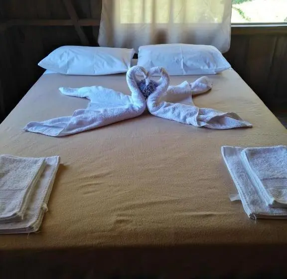 デラックスバンガロー, Cabañas Don Camilo Albergue De Montaña