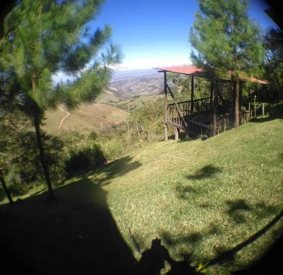 デラックスバンガロー, Cabañas Don Camilo Albergue De Montaña