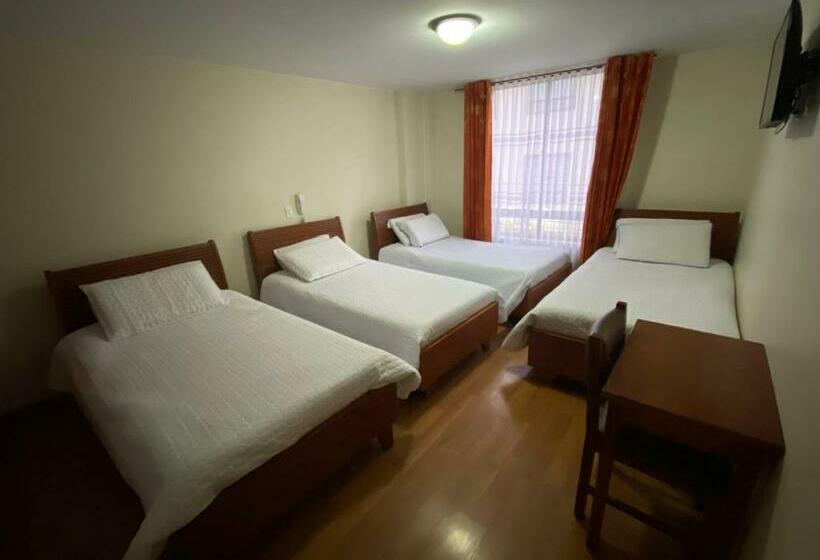 4인용 스탠다드 룸, Castillo Real