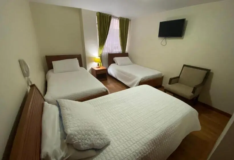 Chambre Familiale, Castillo Real