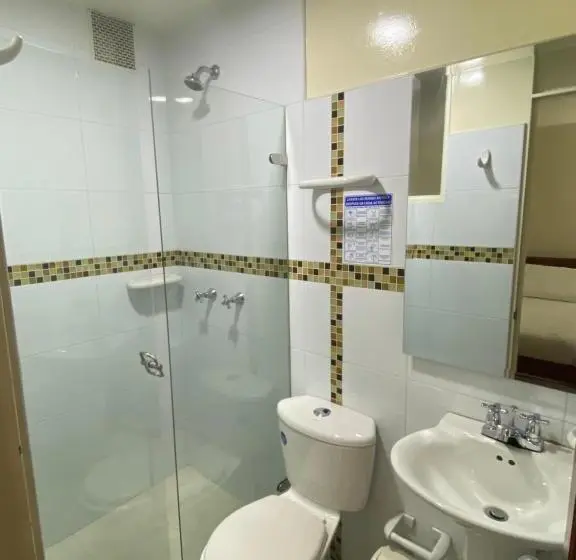 Chambre Standard Individuelle, Castillo Real
