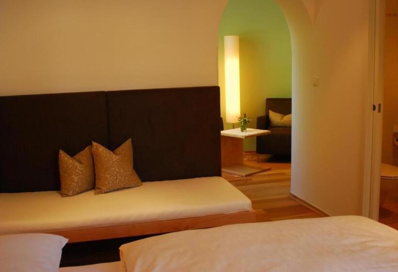 غرفة قياسية, Dolomiten