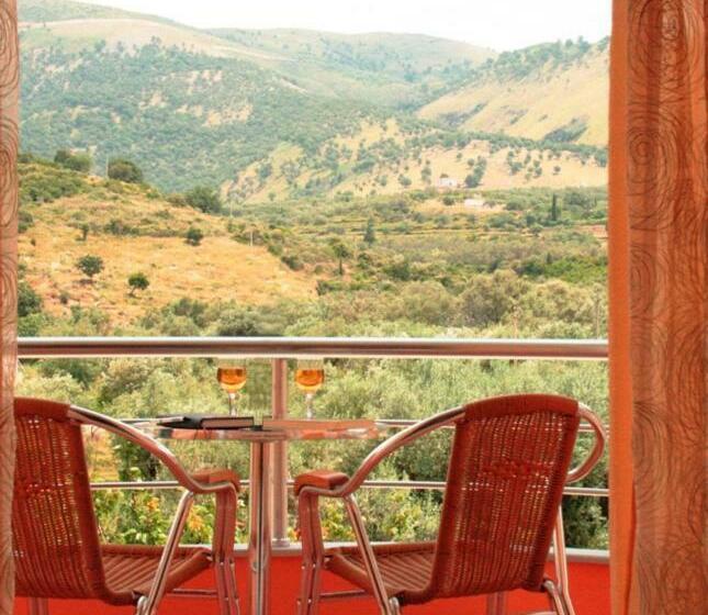 スタンダードトリプルルーム, Mare Bed & Breakfast