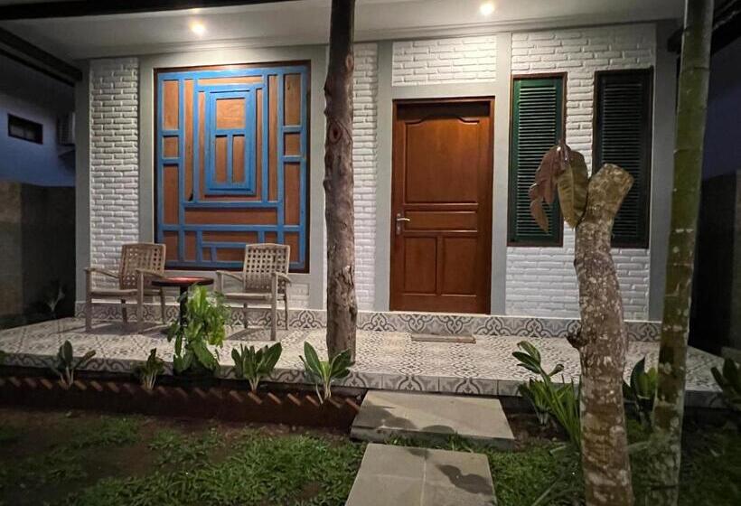 חדר דחוקס עם מיטת קינג, Villa Santai Karangasem