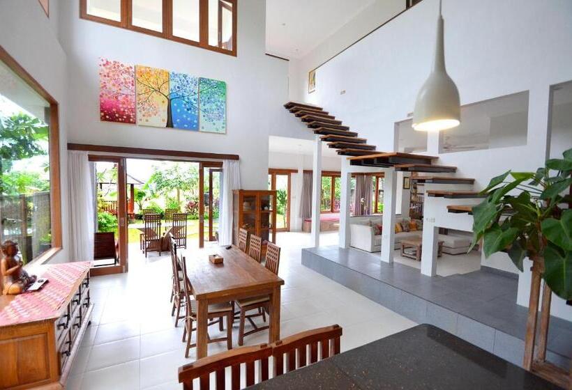 Вилла 3 Спальни, Villa Santai Karangasem