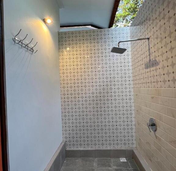 חדר דחוקס עם מיטת קינג, Villa Santai Karangasem