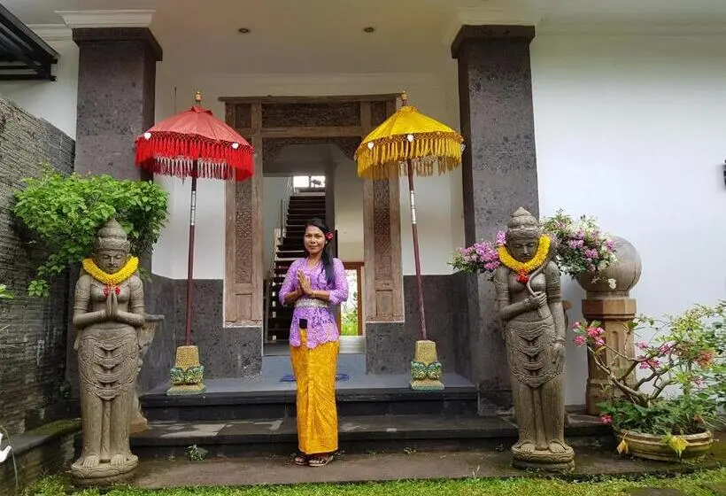 Villa 3 Makuuhuonetta, Villa Santai Karangasem
