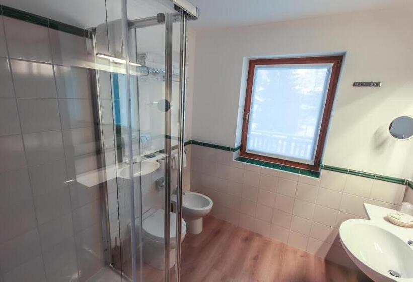 带露台的高档房间, Family Hotel Gran Baita