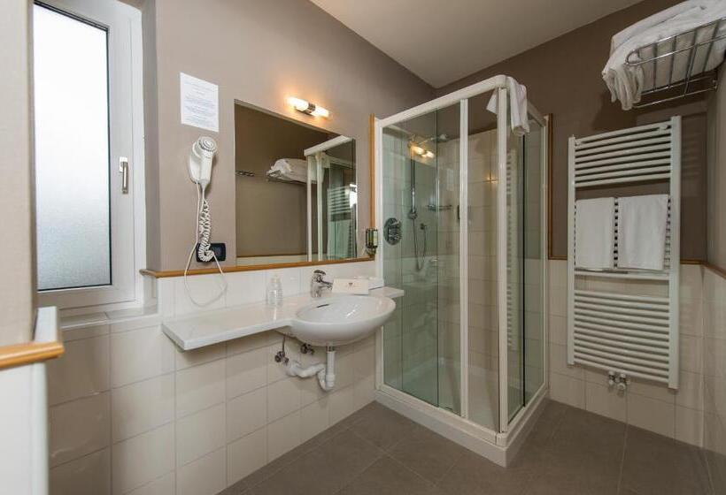 带露台的高档房间, Family Hotel Gran Baita