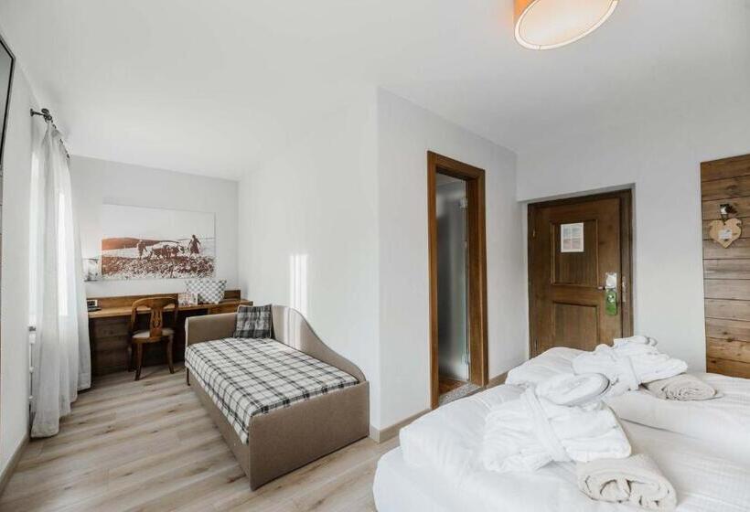 Economy Triple Room, Family Hotel Gran Baita