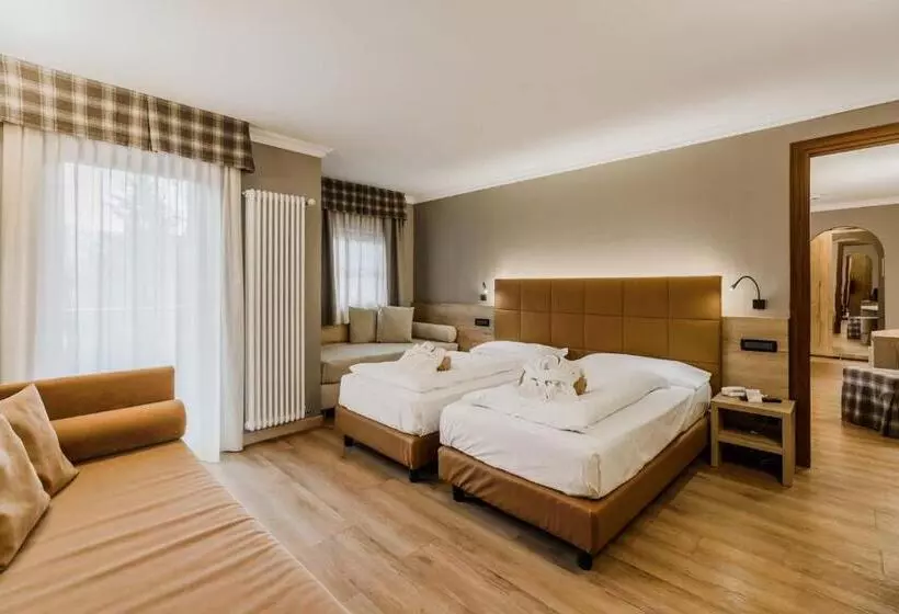 ファミリールーム, Family Hotel Gran Baita