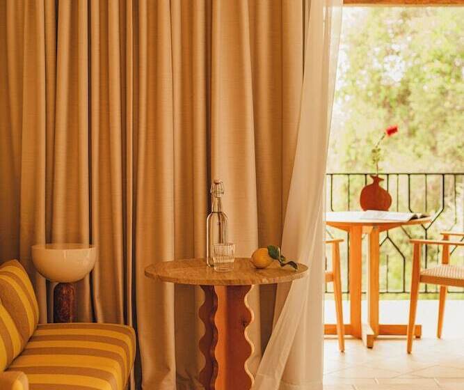 חדר דלוקס, Aethos Sardinia