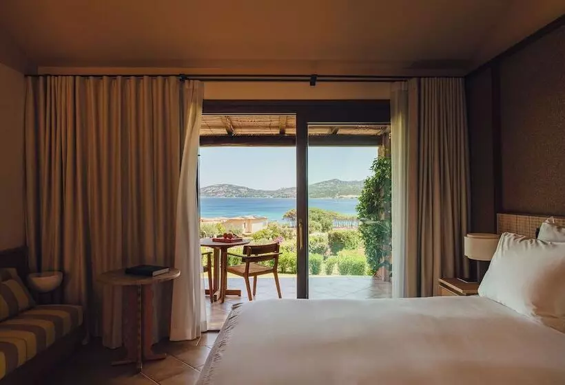 デラックスルーム, Aethos Sardinia