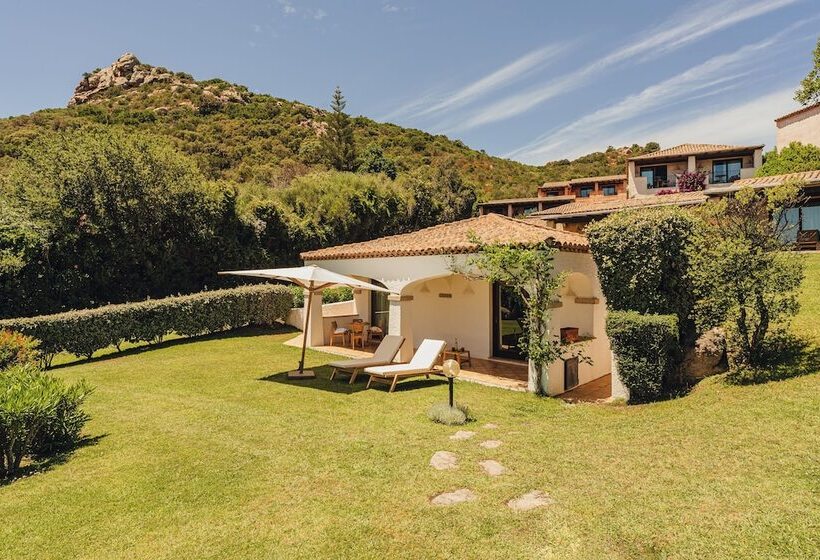 סוויטה נוף לגינה, Aethos Sardinia