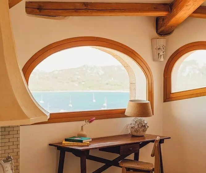Suite with Pool, Aethos Sardinia