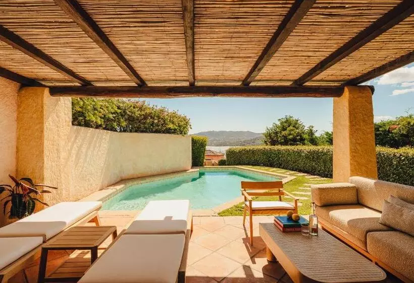 プール付きジュニアスイート, Aethos Sardinia